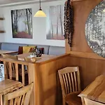 בית נופש Freesenbruch Reihenhaus 5a - Eichhoernchen זינקסט
