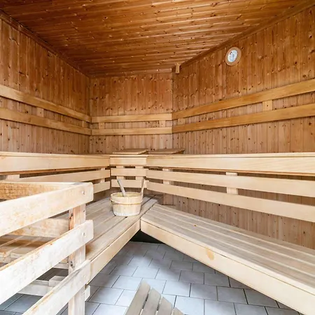 Freesenbruch Reihenhaus 5a - Eichhoernchen Holiday home Zingst
