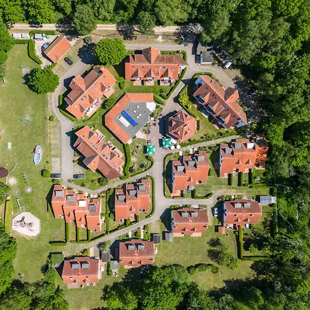 Feriehus Freesenbruch Reihenhaus 5a - Eichhoernchen